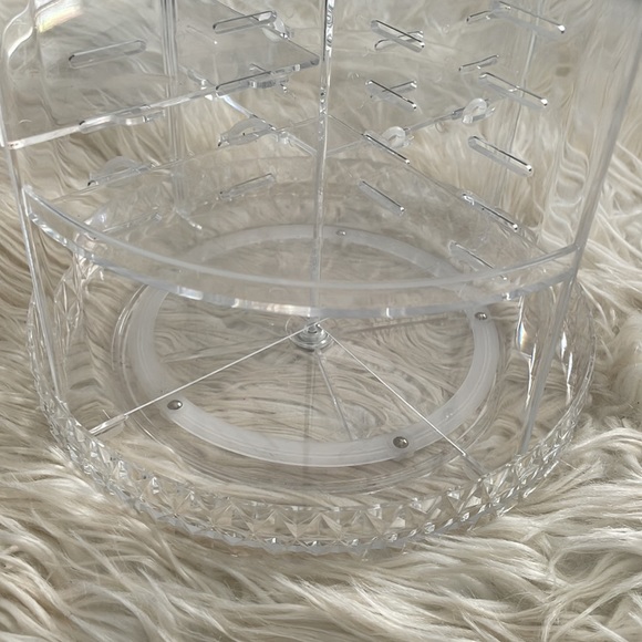 Make up 4 shelf organizer Clear plastic personal care storage swivel lazy Susan - Picture 7 of 17